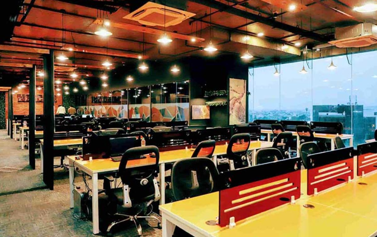 Incuspaze - Princess Business Skyline